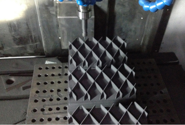 車載石墨模具：驅動汽車輕量化與能效革命的核心技術